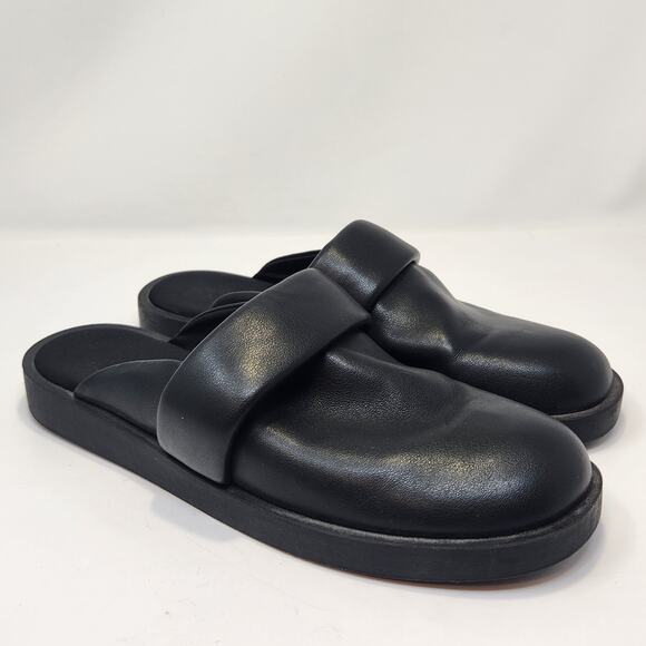 MNG Mango Black Faux Leather Slip On Mule Sze 41 US 10 Cushioned Closed Toe Flat - Picture 1 of 8
